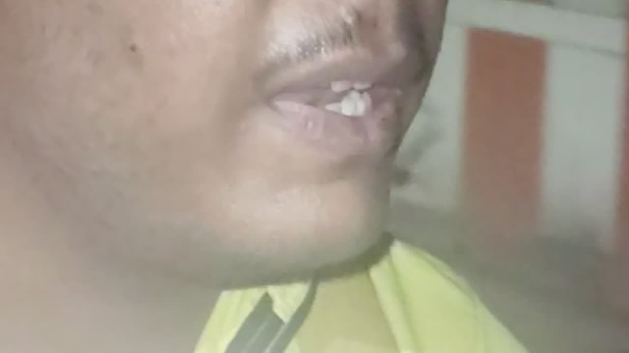 Customer ko product check karaya