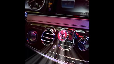 Car Air Outlet Aromatherapy Record Player Style Wind-Powered Rotating Fragrance Tablets
