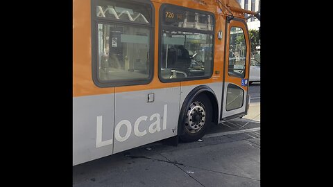 Buses on Wilshire and Western