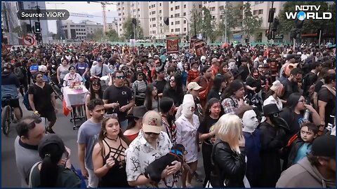 US News Today _ Zombies Take To The Streets In Mexico City For Annual Parade