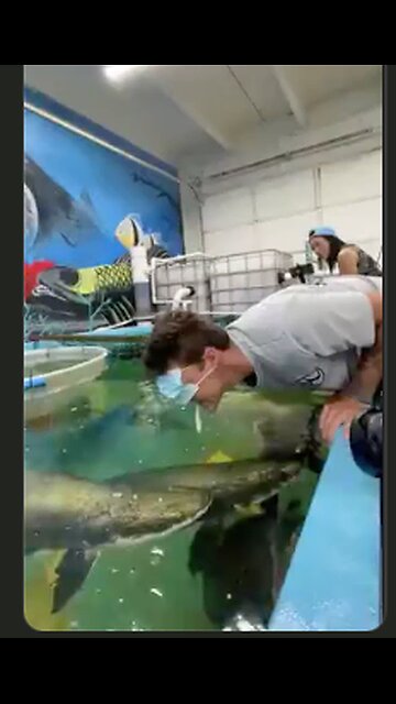 Masktard goes fishing. What could possibly go wrong?😳😆😆