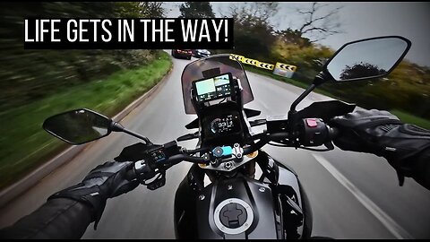 Chat on the Suzuki V-STROM 1050DE