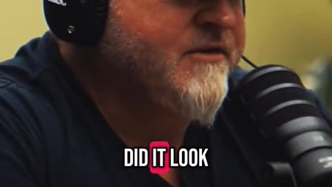 🤯👁️ Luis Elizondo REACTS to Egg-Shaped UAP Recovery! | TheTruthAbove