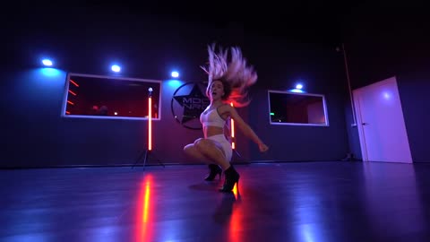 Яна Сивцева __ High Heels