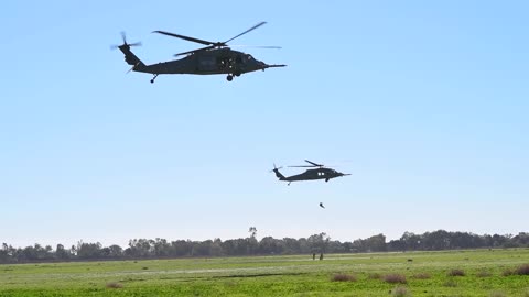 Steel Knight 25 BRoll: Fast Roping and Hoist Training (Horizontal)