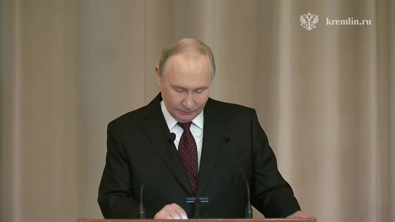 Но бесспорно, что, во всяком случае сегодня, никакие технологии не заменят судью.