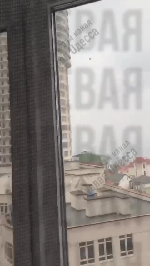 A drone crashed into a high-rise building in Odesa but did not explode.
