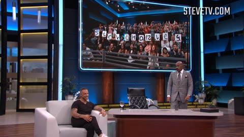 This Magic Trick Shouldn’t Be Possible 🪄