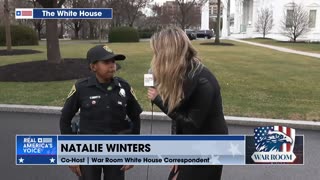 Secret Service Agent DJ Daniel Chats With Natalie Winters At The White House