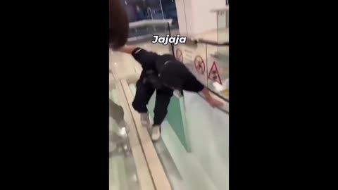 Getting back the hat fail 