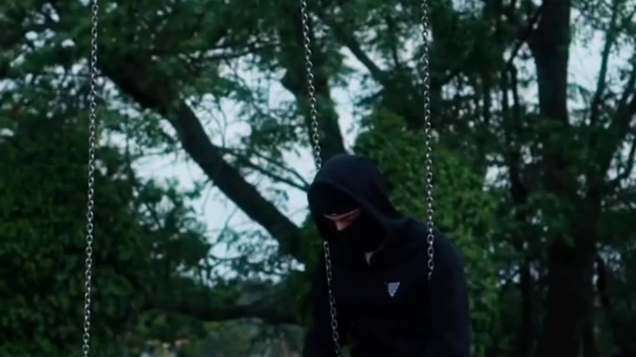 Everyone’s fighting something you can’t see. 💭 #mentalhealth