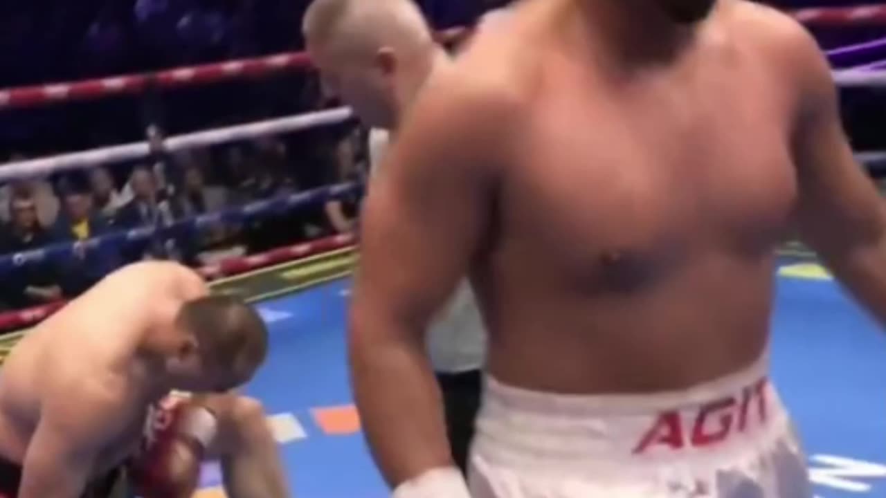 Agit Kabayel Knocks Out Zhilei Zhang to Claim the Interim WBC Heavyweight Title