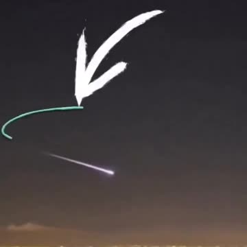🔥🚨BREAKING: UFO Report 🛸 A meteorite was about to make impact in Mexico and it changed its path