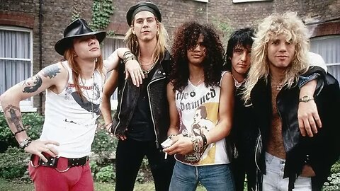 November Rain ~ Guns & Roses ( Live )