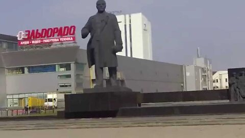 2014-03-11 - ⚠️ Ukraine crisis 2014: Me and Lenin in Mariupol