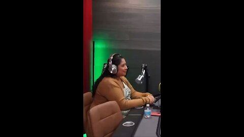 The Art of Interviewing Strangers: Research and Genuine Connection