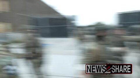 ICE arrest, and fire riot weapons against protesters attempting to block vehicles in Broadview, IL