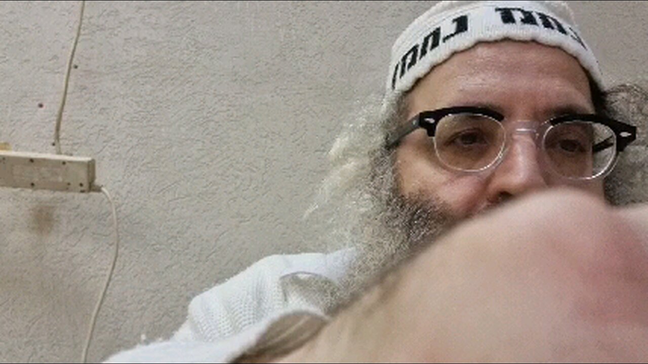זכין לקטן ואין זכין לגדול דברי רבי אליעזר ור' יהושע אומר לקטן אמרו קל- שיר נ נח מסכת בבא בתרא דף קנז