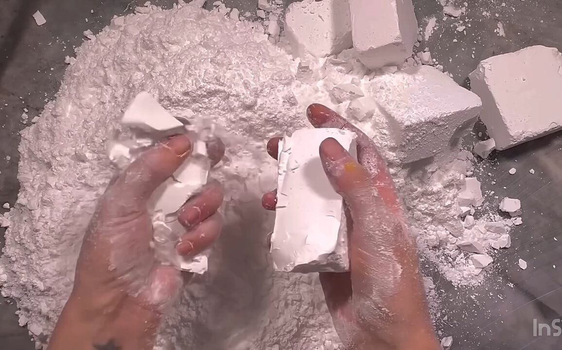 white⚪ chalk asmr
