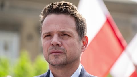 Poland’s Election Twist: Can Mentzen Upset Trzaskowski? Polish Poland News