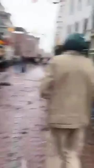 Massive explosion followed by fire in the Dutch city of Utrecht