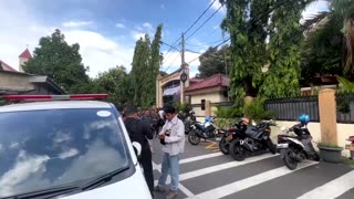 Indonesia police find possible explosive powder in mosque blasts