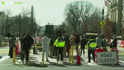 DC crews begin destruction of Black Lives Matter Plaza