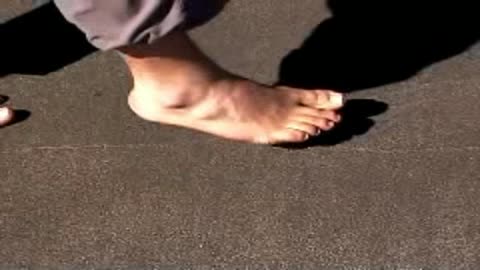 PRIMITIVE SURVIVAL, Fox Walking Primer