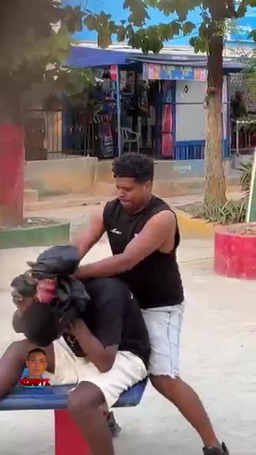 Hilarious 😂 😃 😄