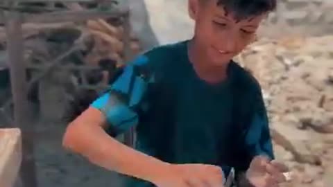 #Palestinian child recites Quran while preparing bread/*