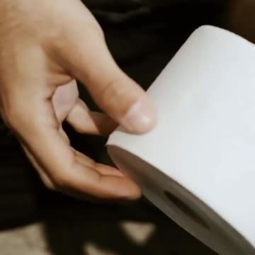 From Leaves to Luxury Rolls: Toilet Paper’s Evolution