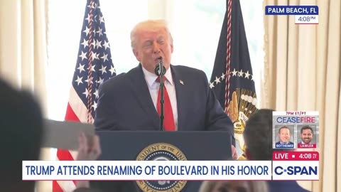 Trump Unveils President Donald J. Trump Boulevard Sign