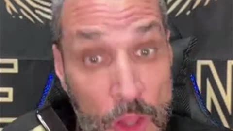 No Weapon Seen: Eyewitness Denies Officer's Account