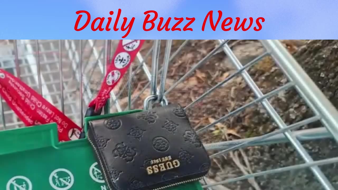 Retail Heroes Return Wallet Left in Trolley