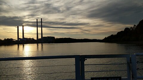 Crossing the Cumberland River
