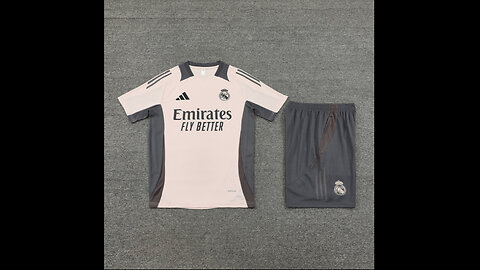 👉🏻⚽️2024/25 Real Madrid Adult Short Sleeve Training Kit