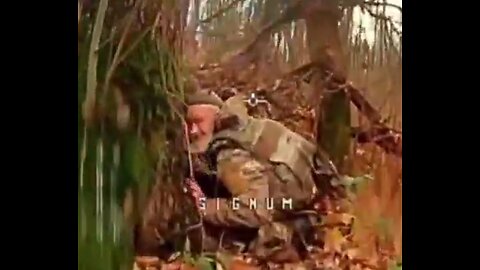 Footage of Ukraine using drones to kill Russian fleeing soldiers, some unarmed