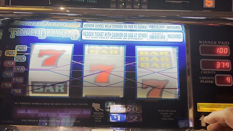 Old School 9-Line Slot Fun 🎰🍒💥