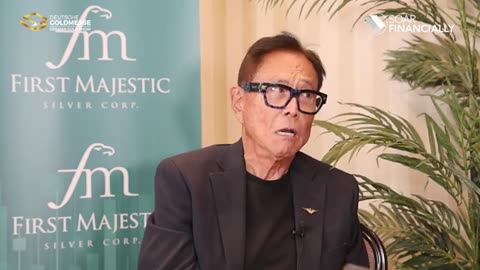 Robert Kiyosaki’s Biggest Warning Yet: Gold Up, Dollar Down