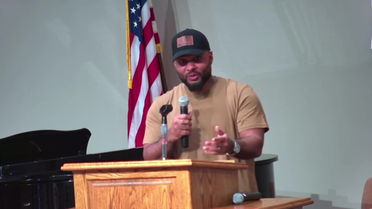 J6er Kash Kelly Delivers Powerful Message at Lutheran Church