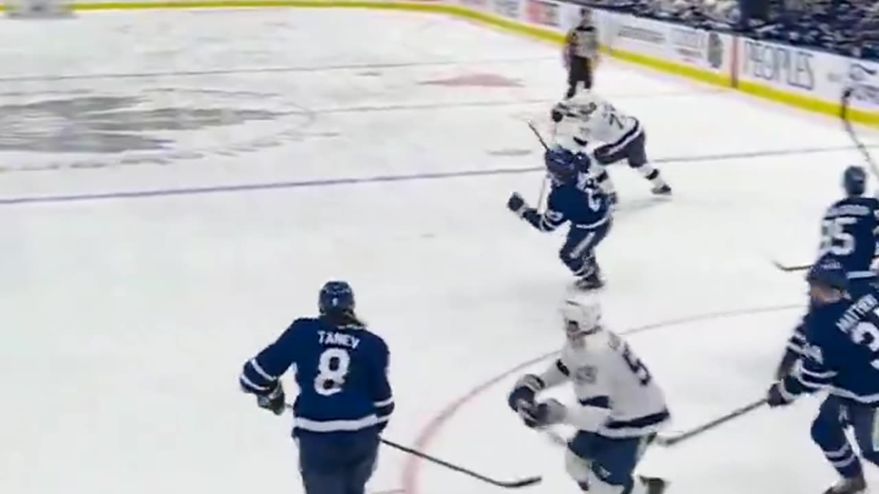 Tampa Bay Lightning - What a shot 🚨