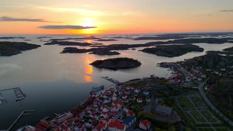 Fjällbacka at night