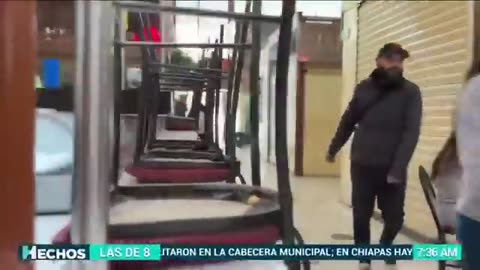 la extorsión por cobro de piso, destruyendo negocios en México