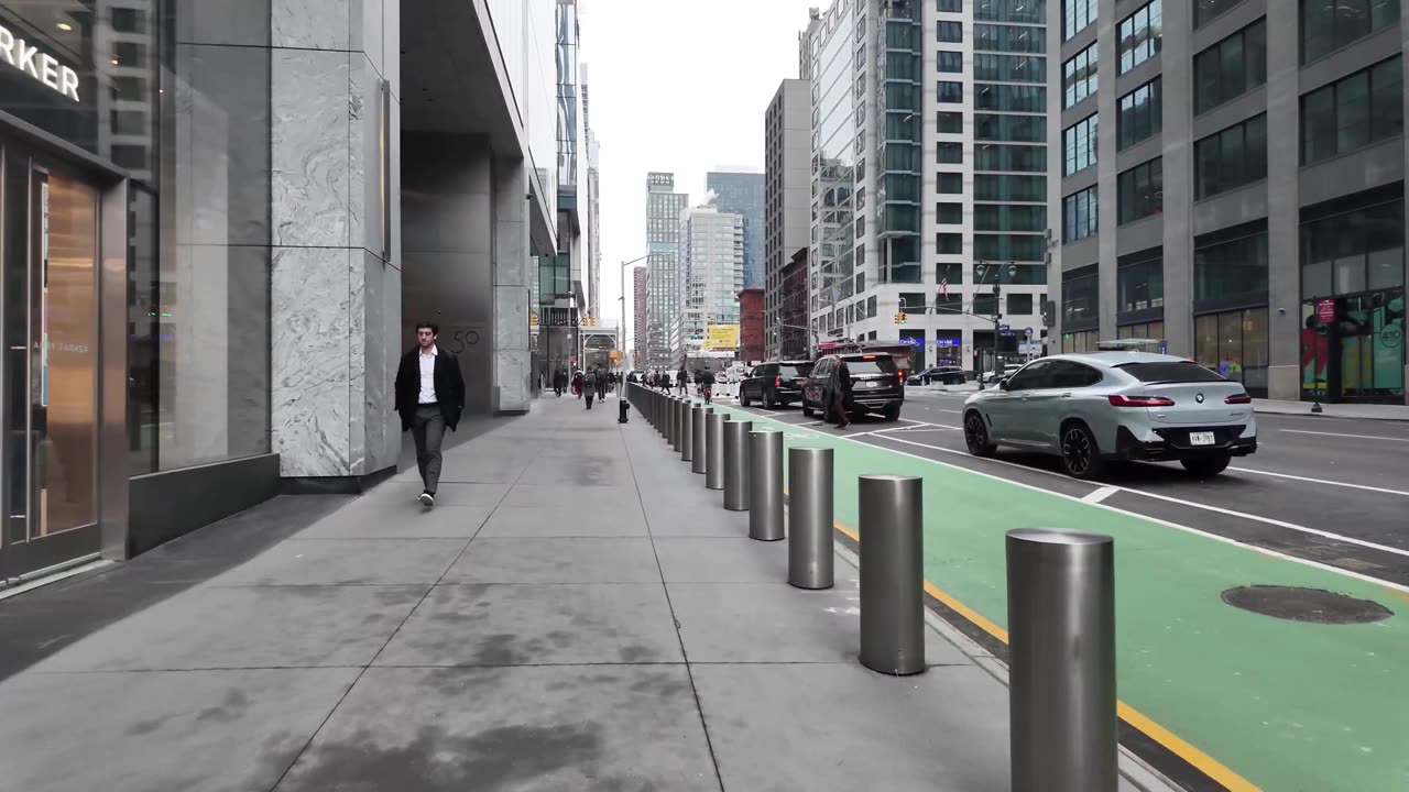 🗽 NYC Live 🔴 Walk (Chat on YouTube)