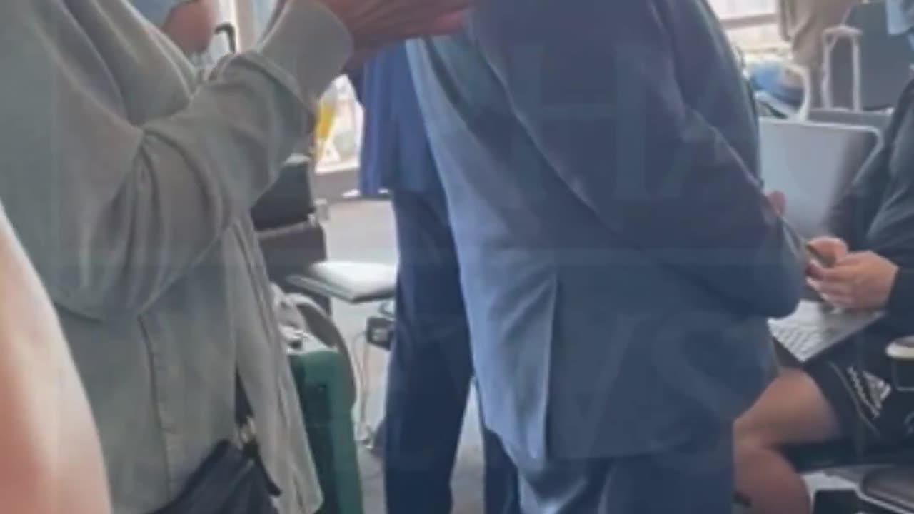 Minnesota AG Keith Ellison caught on camera not clapping for veterans arriving on Honor Flight
