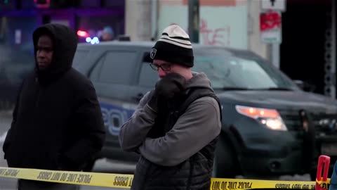 Community holds vigil for Minneapolis man killed by federal agent