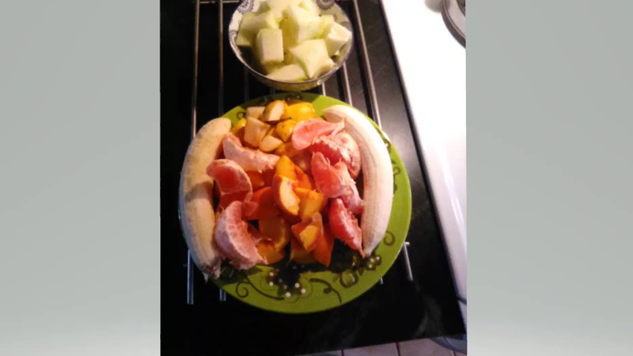 My Fruit Plate & Melon Bowl looked especially photographic today 9-25-25!!!