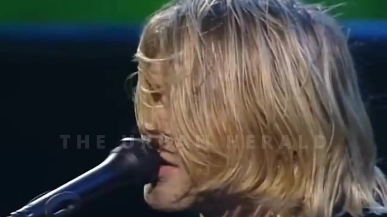 Nirvana's most destroyed version of "Come As You Are"