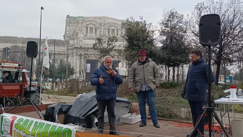 La protesta degli Agricoltori - Milano 9 Gennaio Piazza Duca d'Aosta - 1 parte