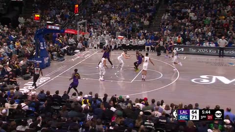 NBA - Lakers showing off on BOTH ends 🥶 Christie's block leads to LeBron's fancy handle/pass to AD!